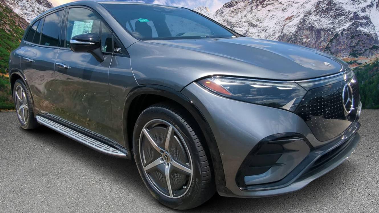 MERCEDES-BENZ EQS-CLASS SUV 2024 4JGDM2DB2RA032657 image